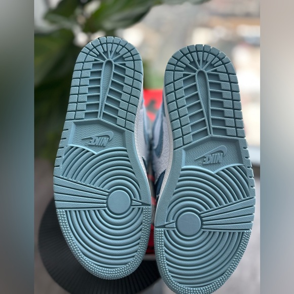 Womens Air Jordan 1 Retro High OG 'Denim - Picture 6 of 11